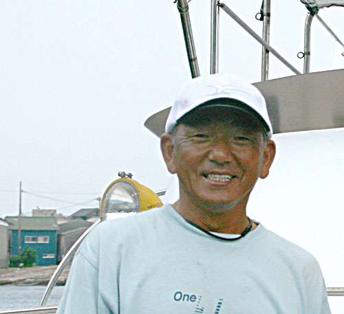 勝本辰の島遊覧 船長